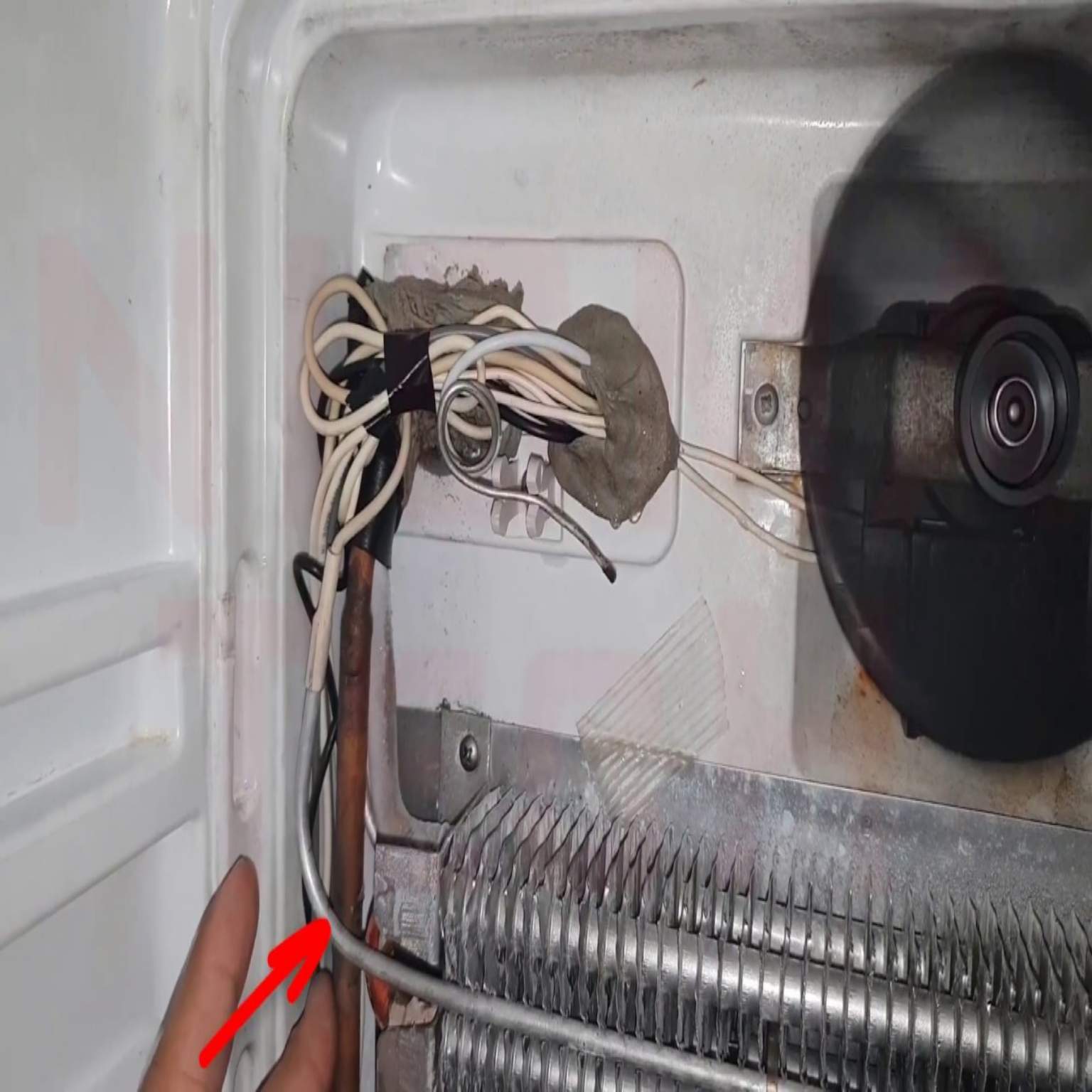 شركة دليل التميز لصيانة الثلاجات بالرياض اختيارك الاول والاخير  خصم يصل اللى 40٪ وضمان حتى سنة